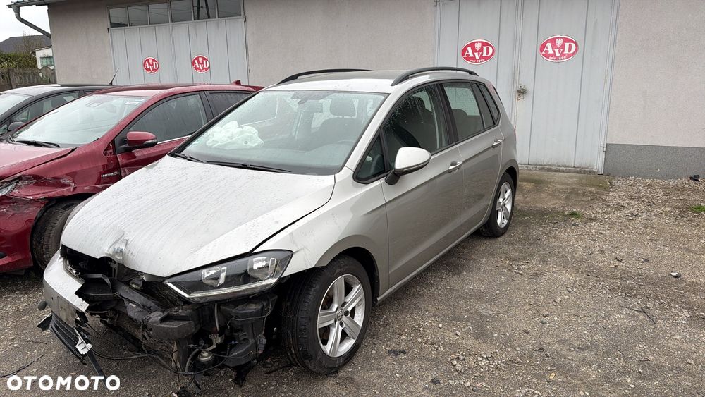 Volkswagen Golf Sportsvan 1.2 TSI (BlueMotion Technology) Comfortline - 18