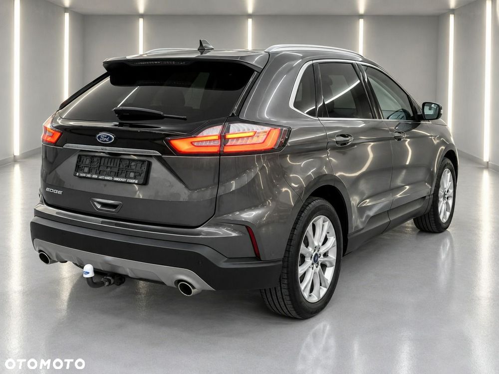 Ford Edge - 8
