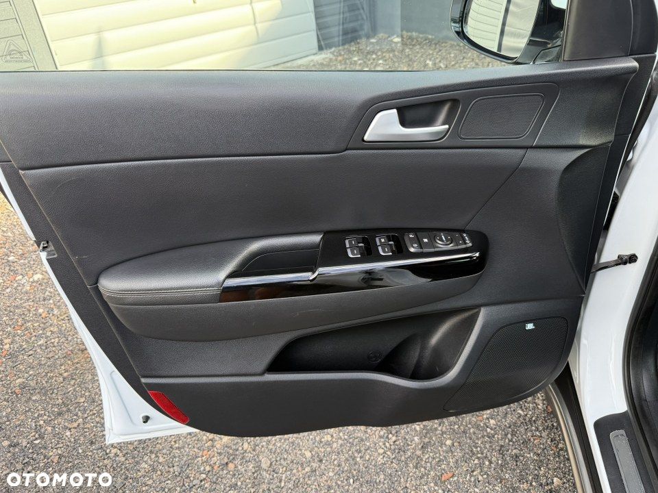 Kia Sportage 1.6 T-GDI AWD DCT GT LINE - 19