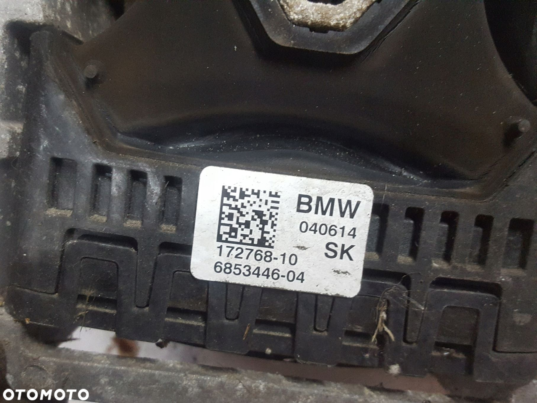MINI COOPER F56 F55 13r- 1.5 D ŁAPA PODUSZKA SILNIKA 6853446 - 2