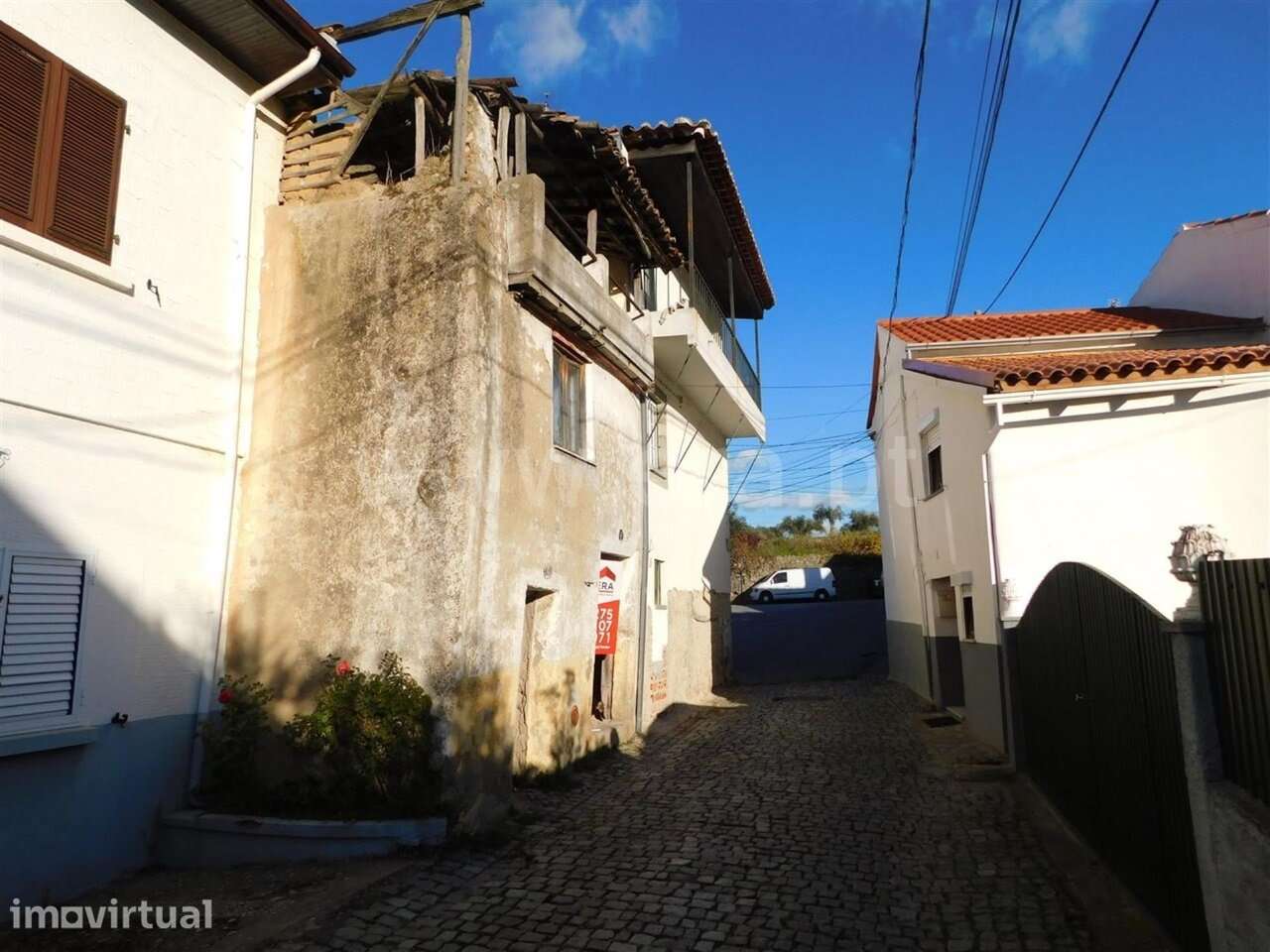 Moradia em Banda Estúdio / Fundão, Aldeia de Joanes - Grande imagem: 2/6
