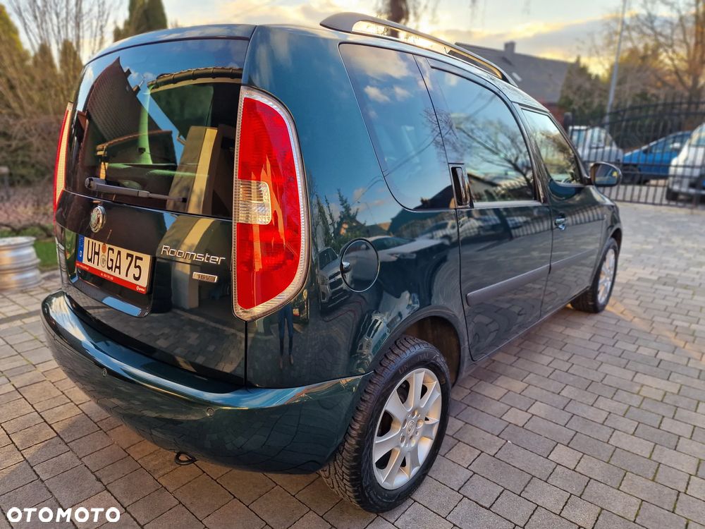 Skoda Roomster 1.4 16V Comfort - 8