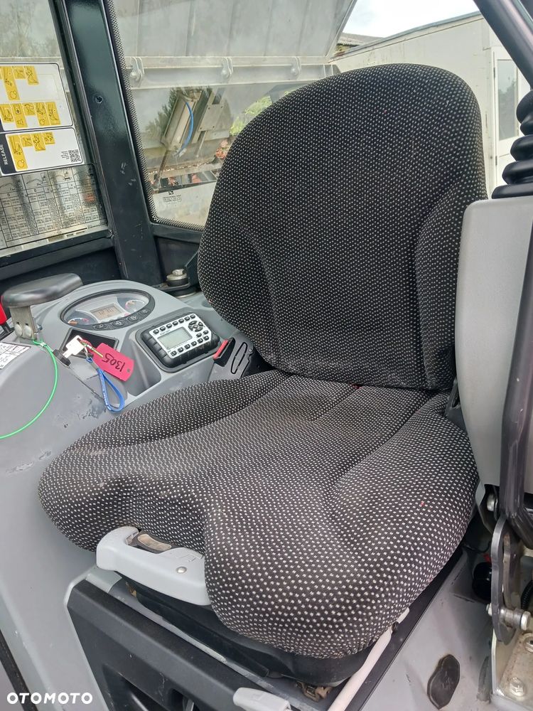Bobcat E20Z - 16