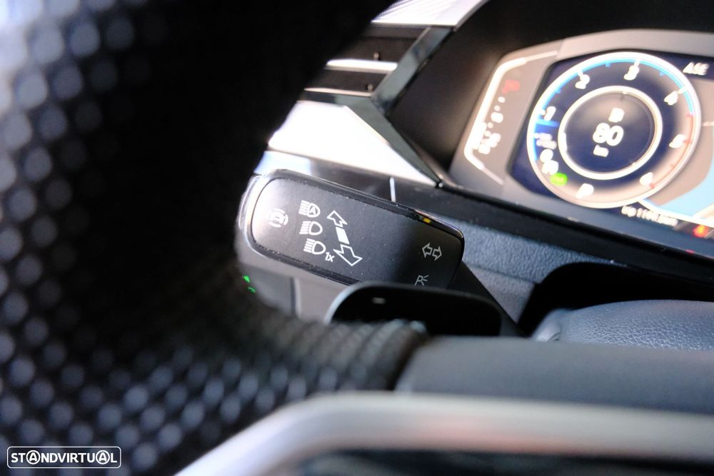 VW Arteon Shooting Brake 2.0 TDI Elegance DSG - 14