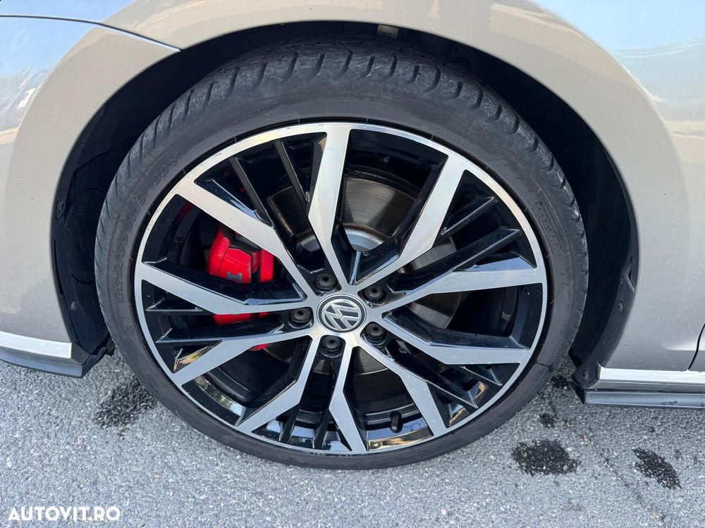 Volkswagen Golf 2.0 TSI DSG GTI Performance - 19