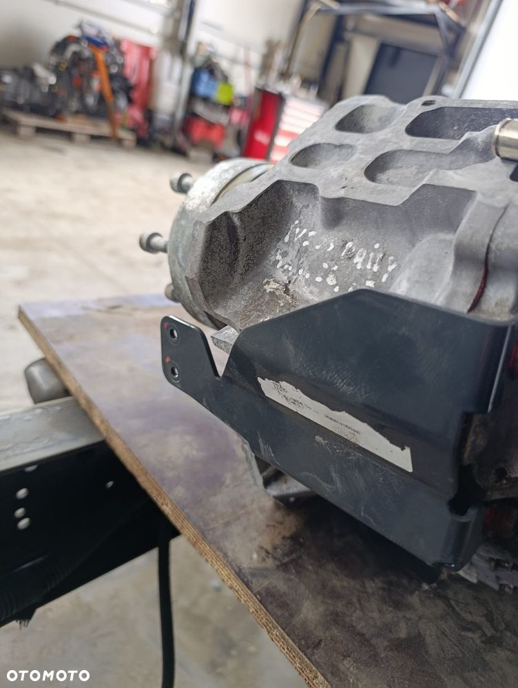 REDUKTOR SKRZYNII BIEGÓW IVECO DAILY 4X4 EURO 6 - 6