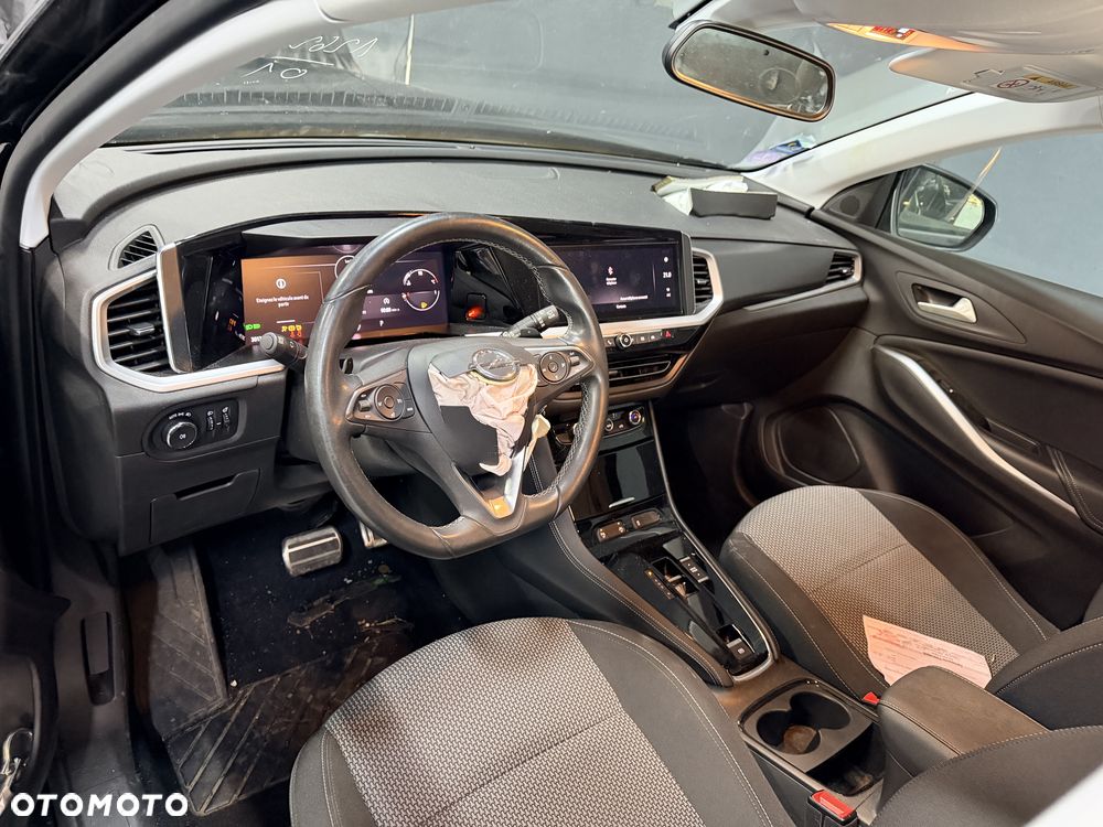 Opel Grandland 1.2 T GS S&S - 8