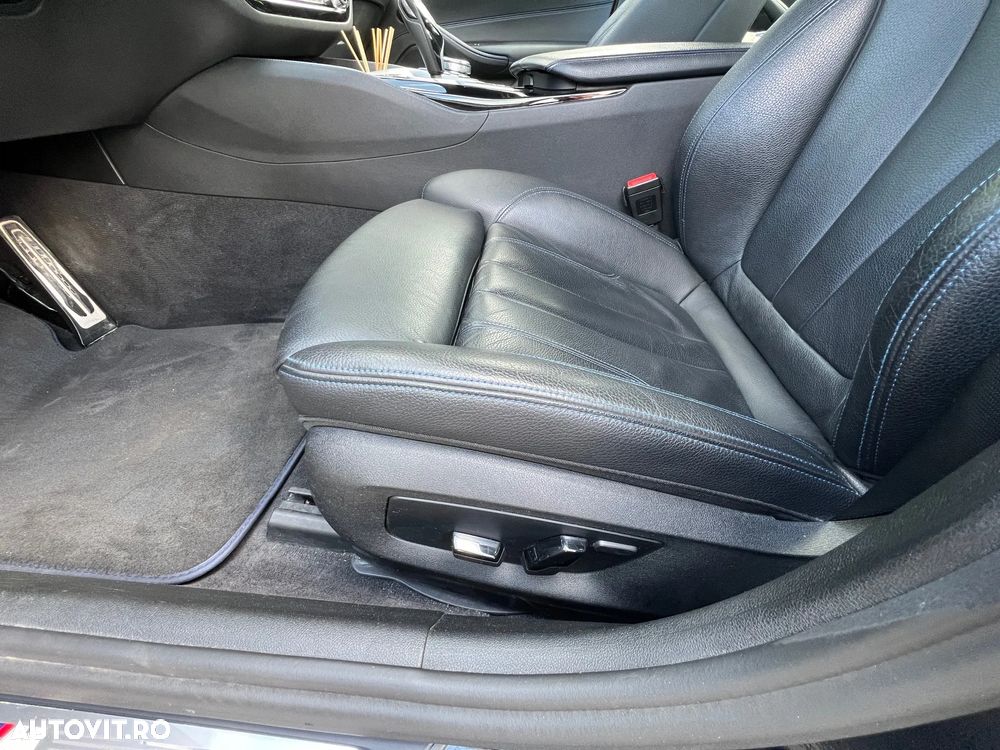 BMW Seria 5 520d xDrive Aut. M Sport Edition - 14