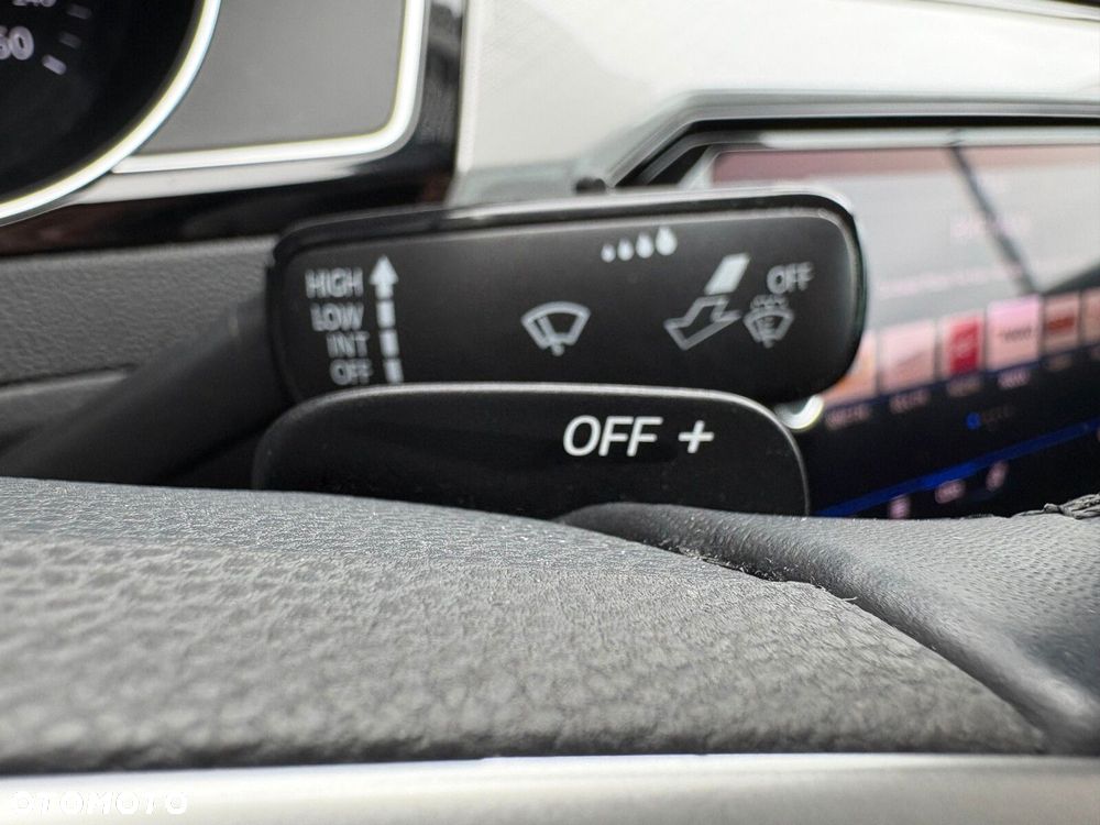 Volkswagen Passat - 25