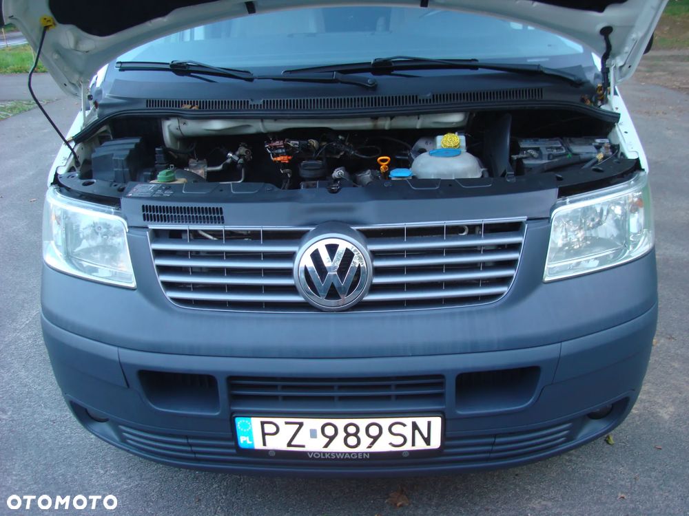 Volkswagen T5 - 17