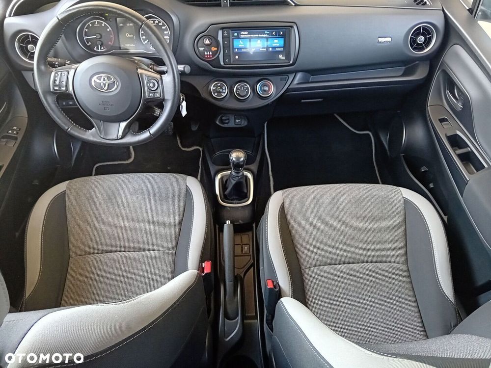 Toyota Yaris - 9