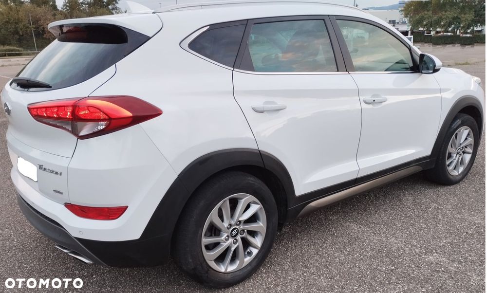 Hyundai Tucson 2.0 CRDI Style 4WD - 9