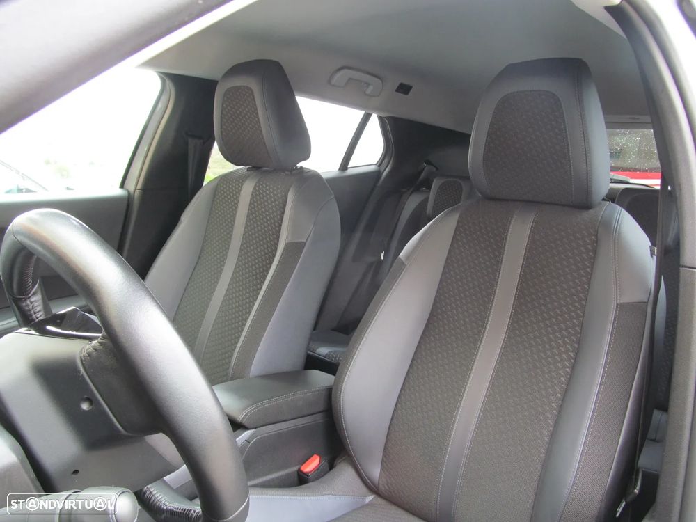 Peugeot 2008 PureTech 100 Stop&Start Allure Pack - 5