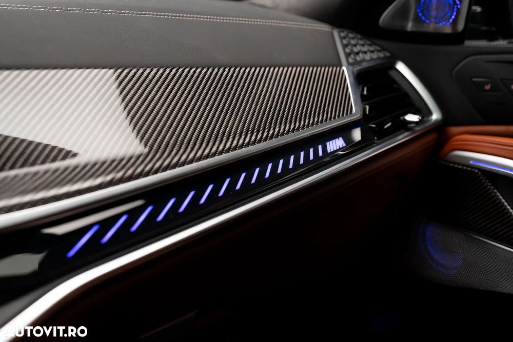 BMW X6 M M60i xDrive AT MHEV - 25