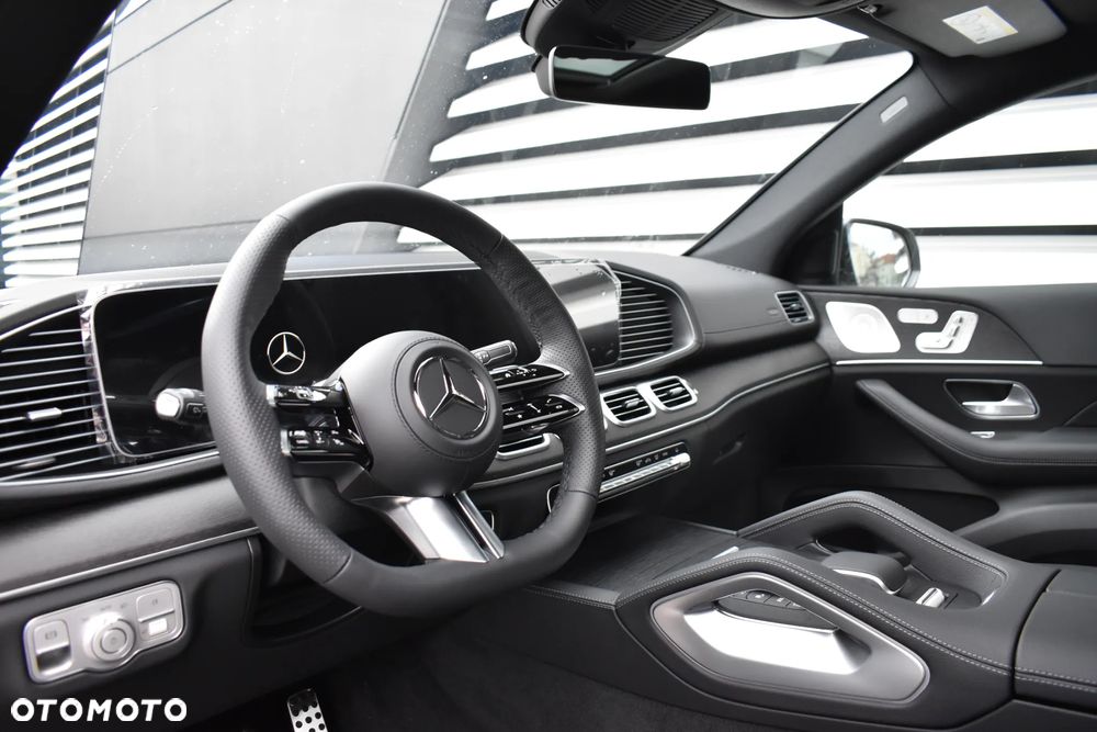 Mercedes-Benz GLE 300 d 4Matic 9G-TRONIC AMG Line Advanced Plus - 12