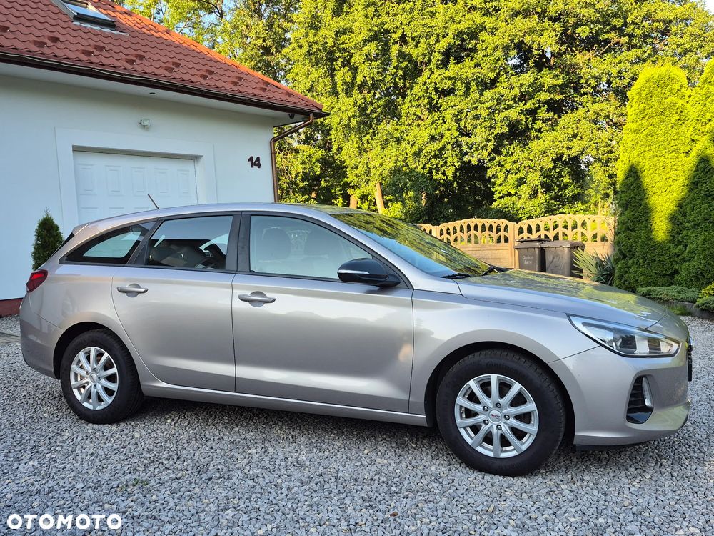 Hyundai i30 1.4 Family - 3