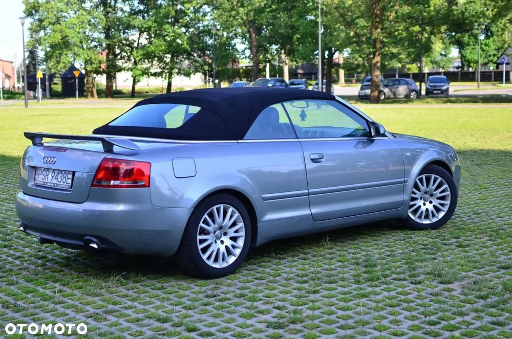 Audi A4 Cabrio - 13