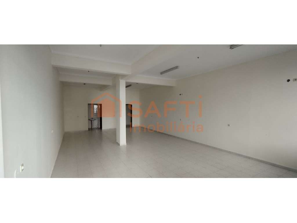 Loja Comercial em São Marcos Cacém - Grande imagem: 3/9