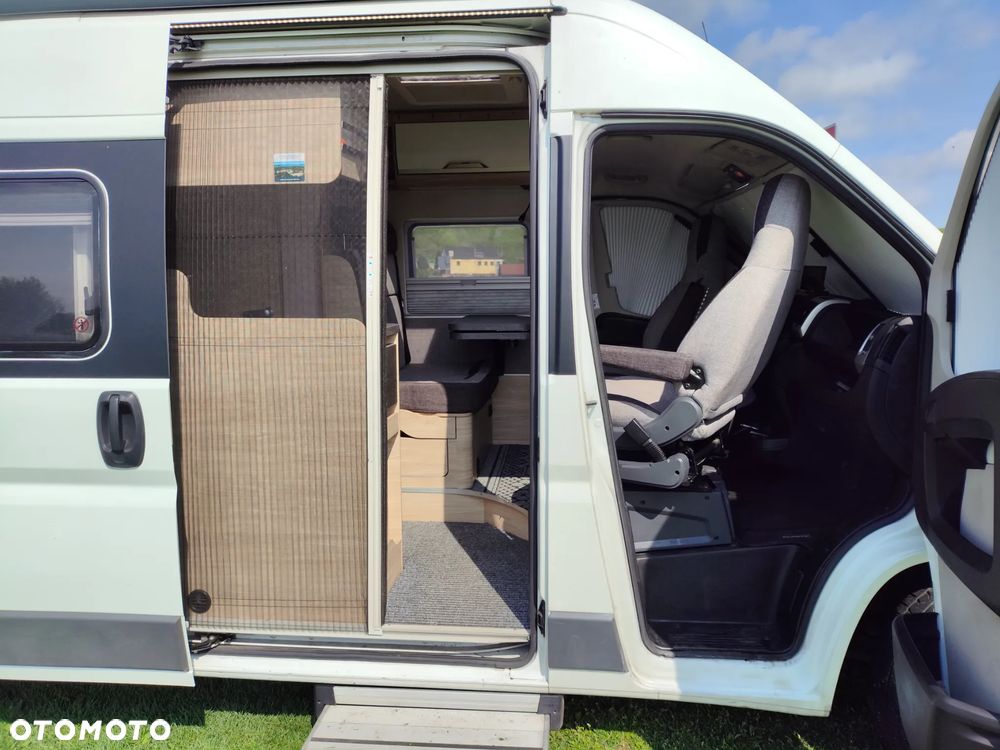 KNAUS Citroen Jumper kamper Knaus Box Star 600 - 11