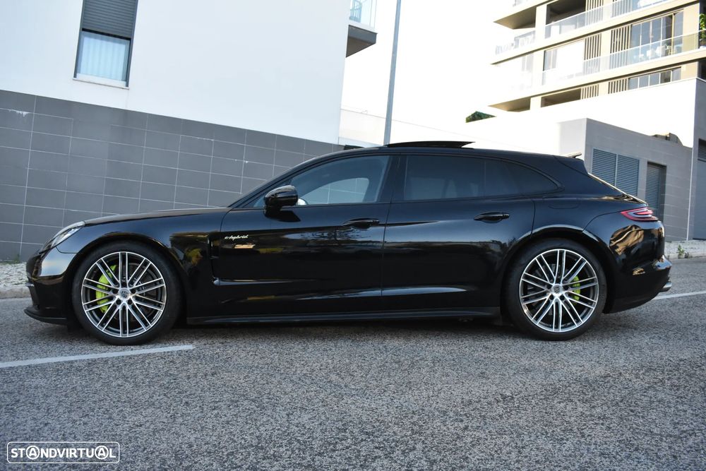Porsche Panamera Sport Turismo 4 E-Hybrid Platinum Edition - 4