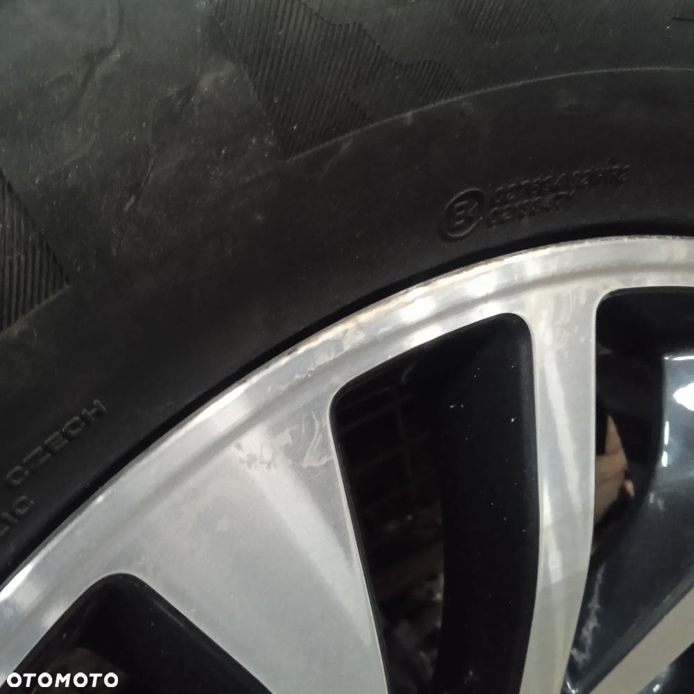Koła felgi nissan 18 6x114.3 Et45 7J - 3