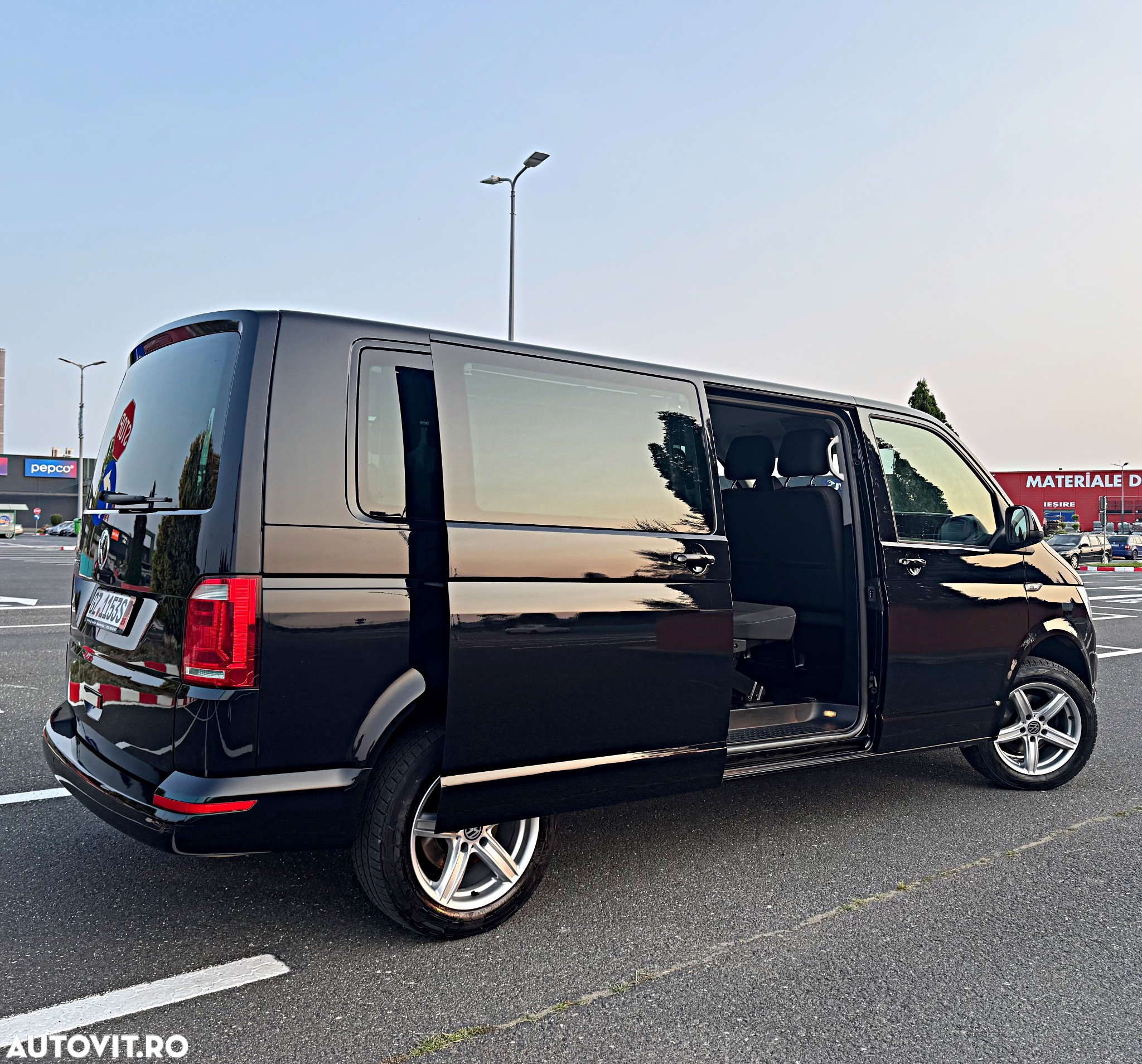 Volkswagen Caravelle T6 2.0 TDI KR Comfortline DSG - 14