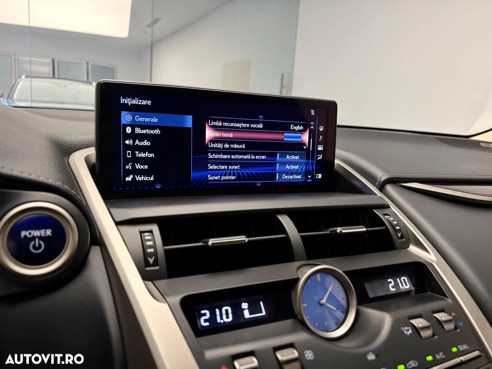 Lexus Seria NX 300h AWD Luxury - 24