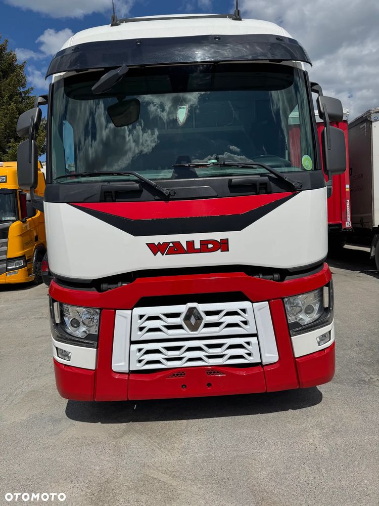 Renault T440 - 1