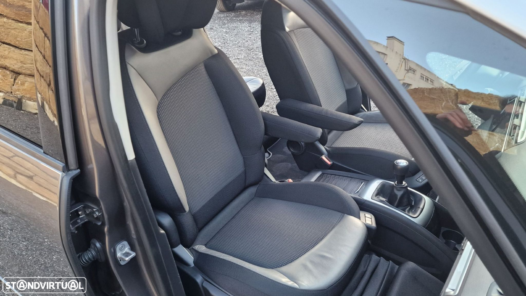 Citroën C4 Grand Picasso 1.6 BlueHDi Shine - 23