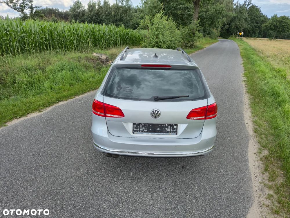 Volkswagen Passat 2.0 TDI DPF DSG Comfortline - 19
