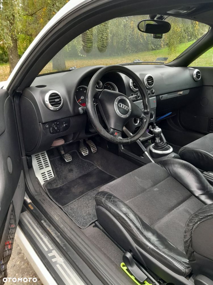 Audi TT Coupé 1.8T - 7