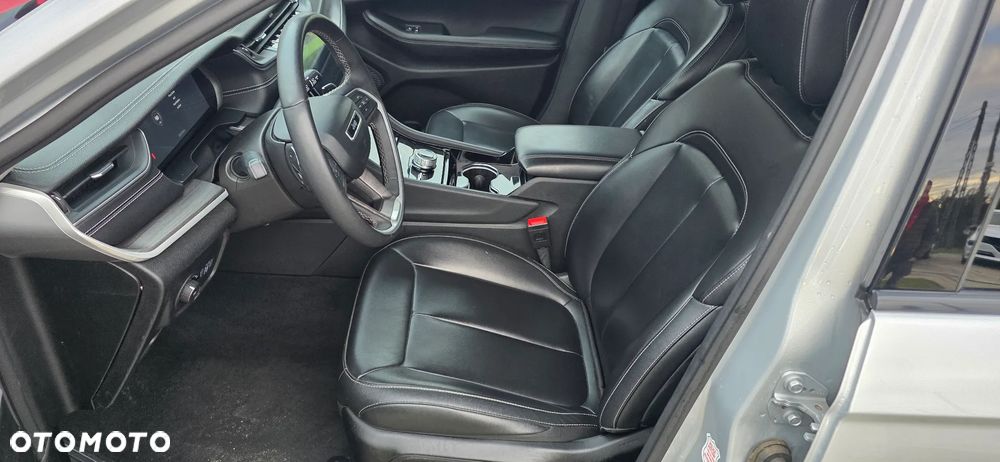 Jeep Grand Cherokee - 9