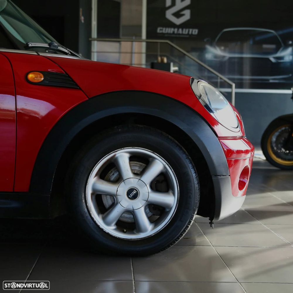 MINI Clubman One - 4