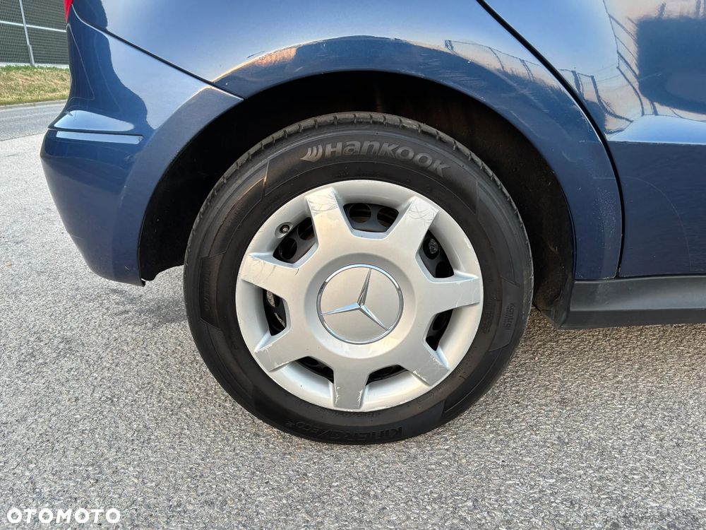Mercedes-Benz Klasa A 160 BlueEFFICIENCY Elegance Special Edition - 27