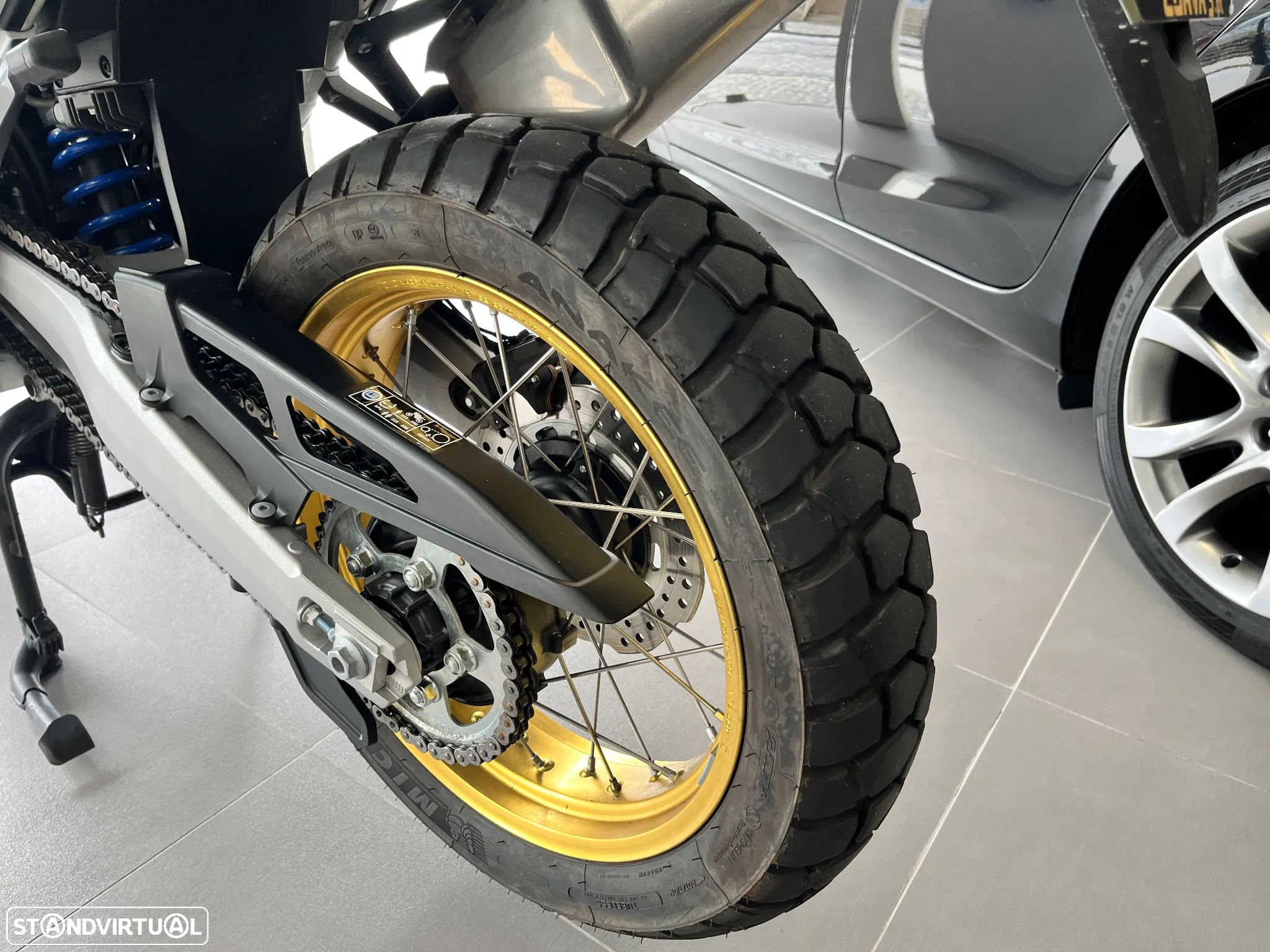 Honda Africa Twin Adventure Sport Manual - 4