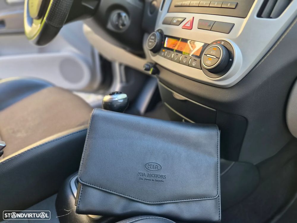 Kia Ceed - 20