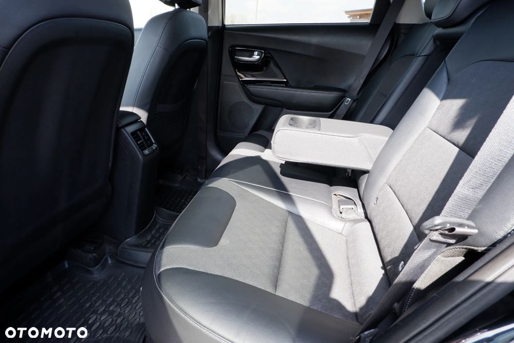 Kia Niro 1.6 GDI HEV 2WD OPF Spirit - 30