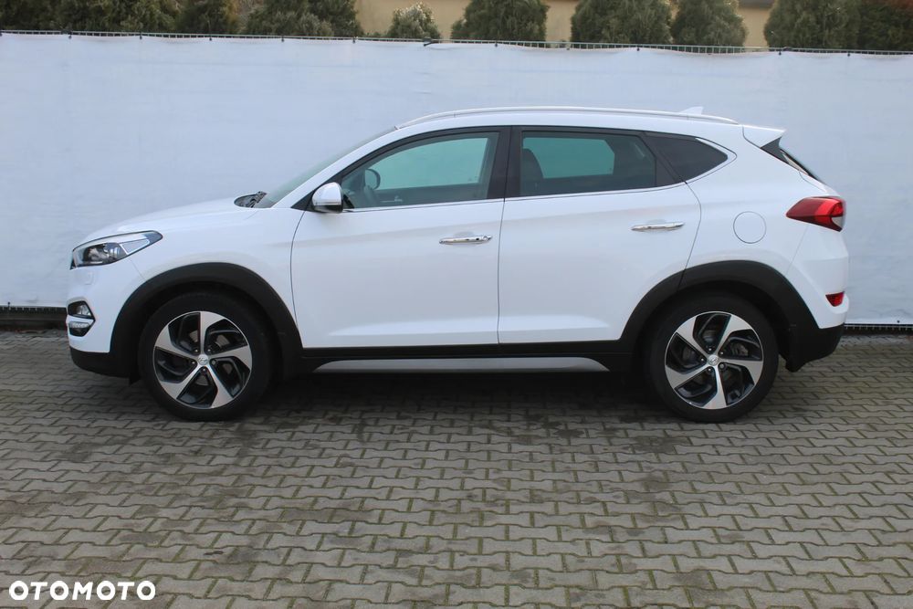 Hyundai Tucson 1.7 CRDI BlueDrive Style 2WD DCT - 2