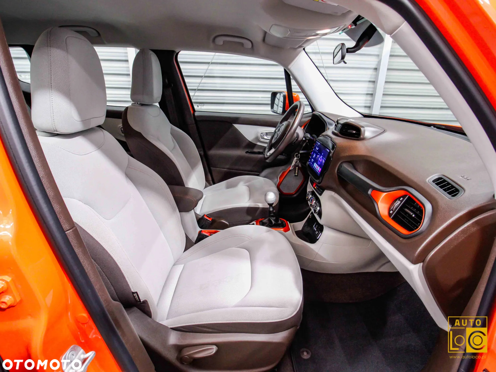 Jeep Renegade 1.6 E-TorQ Longitude FWD - 11