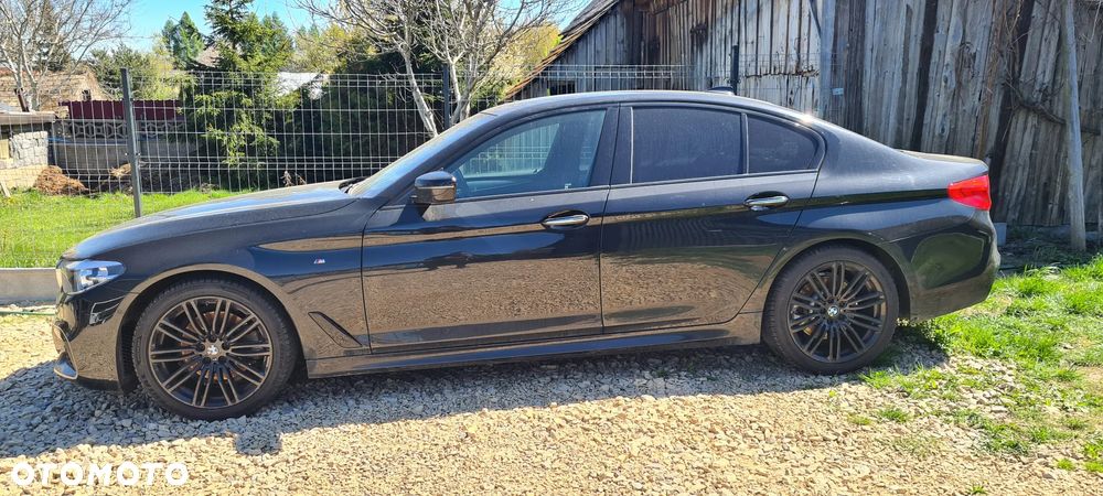 BMW Seria 5 520d xDrive M Sport sport - 2