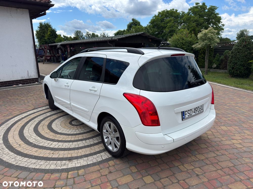 Peugeot 308 - 4