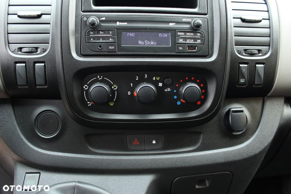Renault Trafic - 23