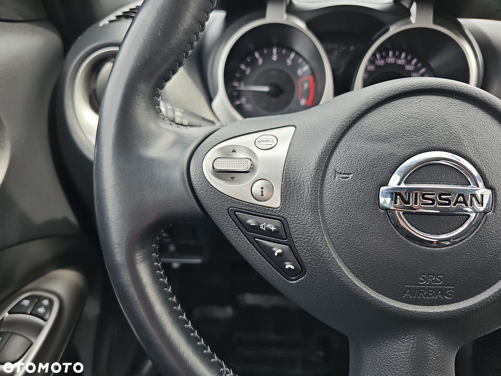 Nissan Juke 1.6 Acenta - 16