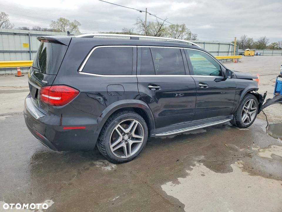 Mercedes-Benz GLS - 6