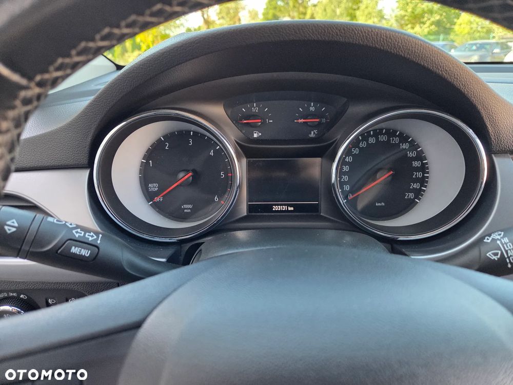 Opel Astra 1.6 CDTI Enjoy S&S - 9