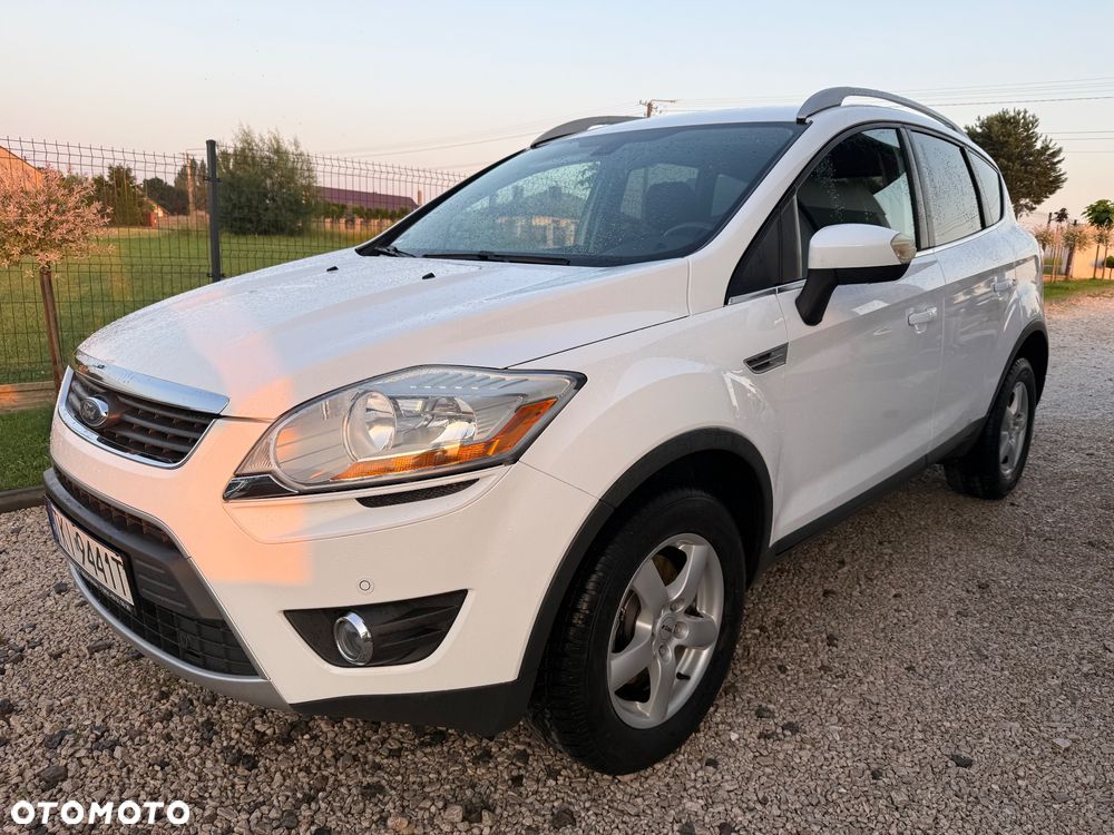 Ford Kuga 2.0 TDCi 4x4 Titanium - 2