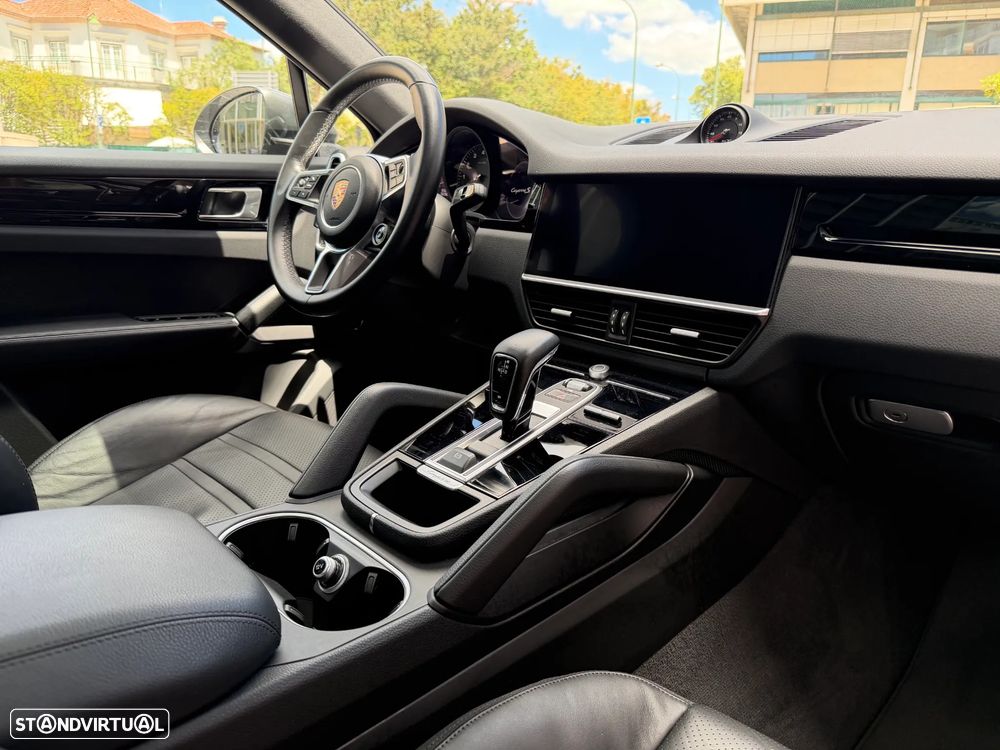 Porsche Cayenne Coupé S - 6