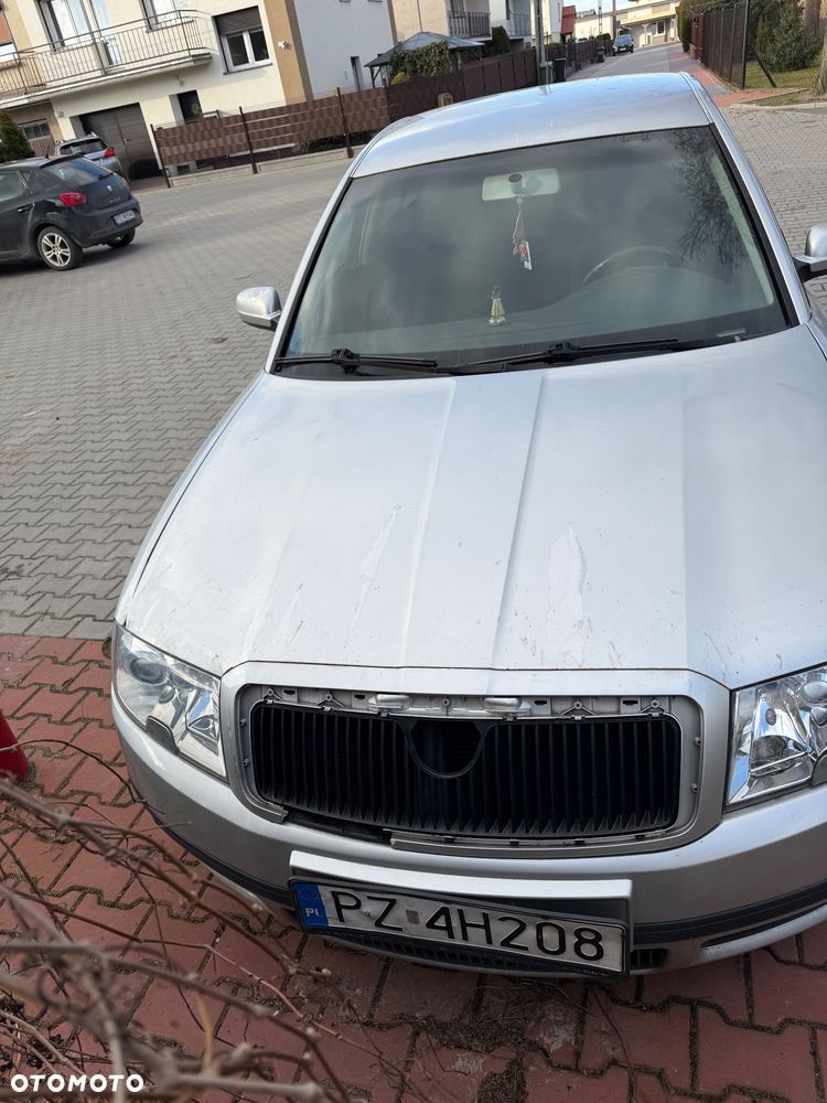 Skoda Superb 1.9 TDI Comfort - 4