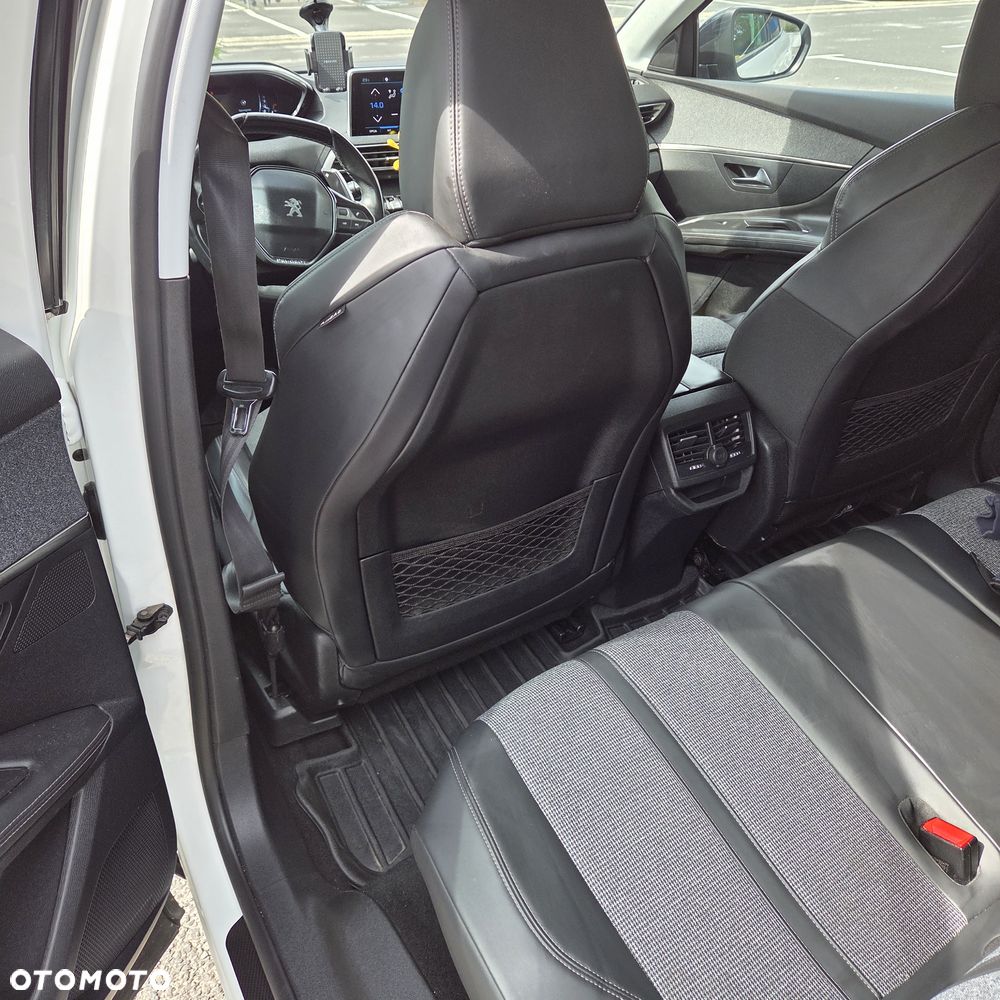 Peugeot 3008 1.5 BlueHDi Allure S&S EAT8 - 9