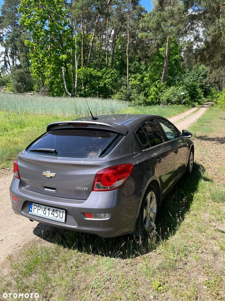 Chevrolet Cruze - 6